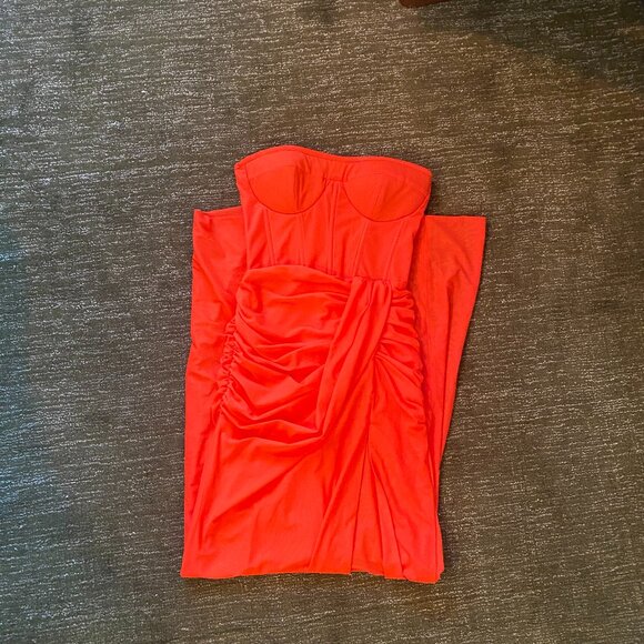 MILLA coral boustier dress - Picture 4 of 6